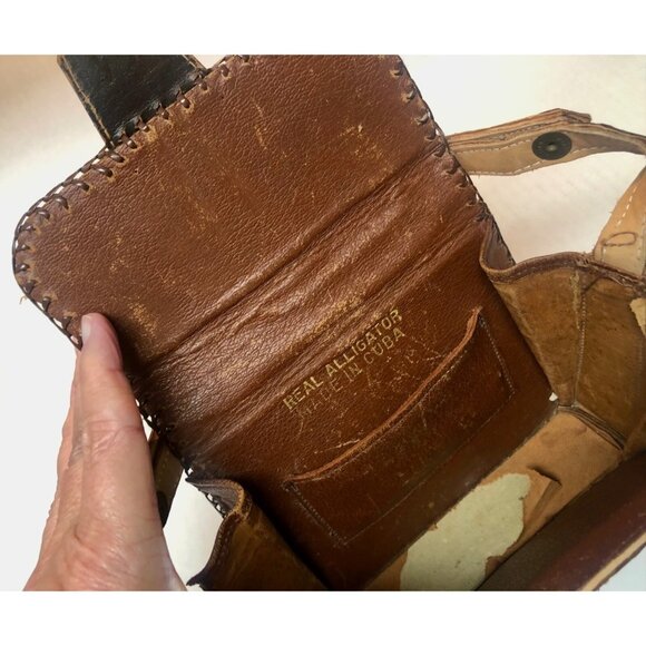 Vintage 1950 alligator small handbag purse made in Cuba note inside - Picture 11 of 16